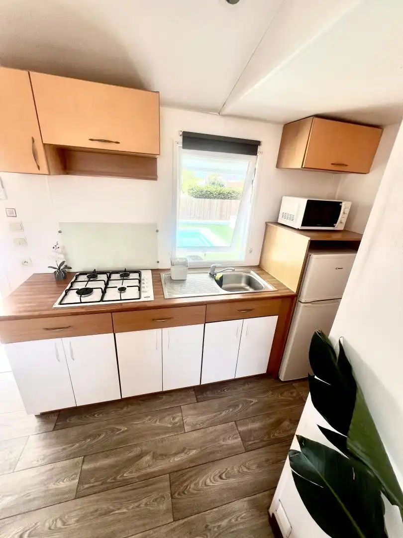 Houses for rent in Carril el Clavijo, 37, Barrio Nuevo Kitchen of Houses for rent in Conil de la Frontera with Air Conditioner, Heating and Private garden