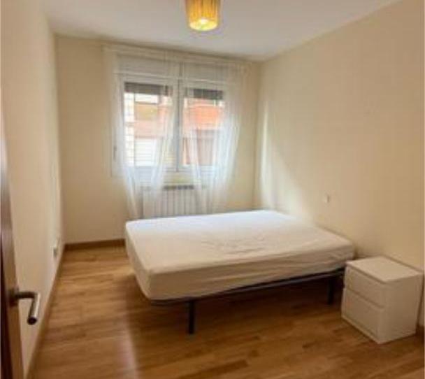 Piso de alquiler en Viana, Navarra - imagen 1 Foto 1 de Piso de alquiler en Viana, Navarra