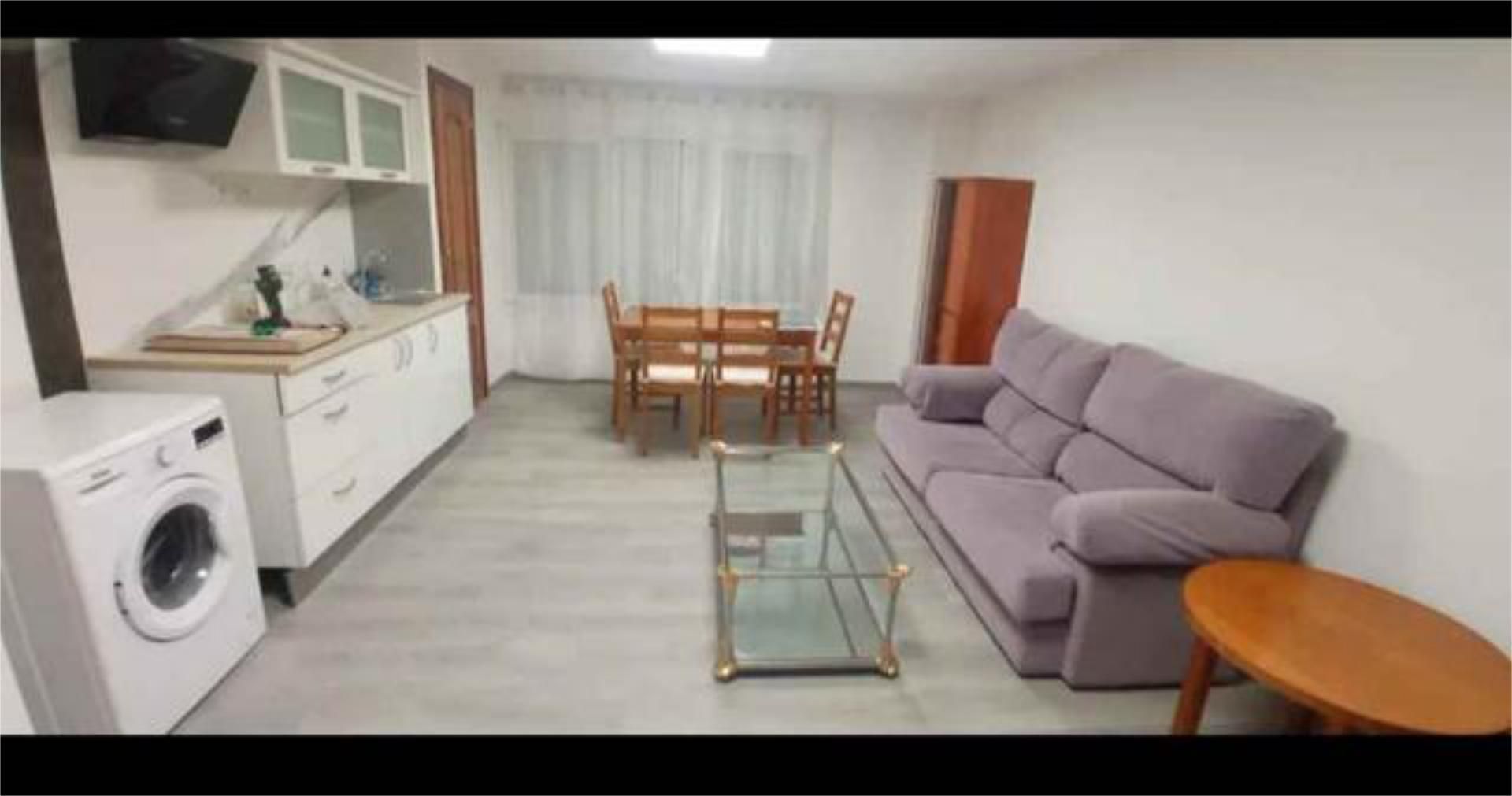 Study to rent in Avenida de Madrid