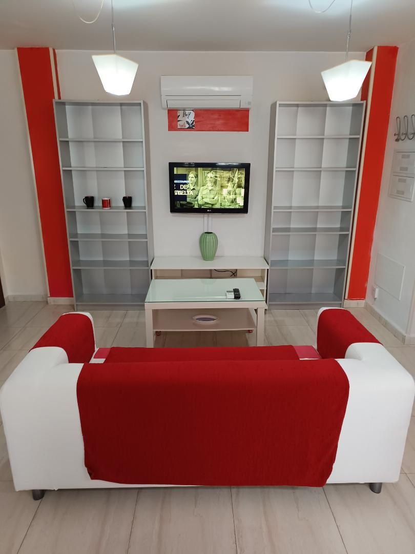 Living room of Apartment to rent in Baeza  with Air Conditioner, Heating and Parquet flooring