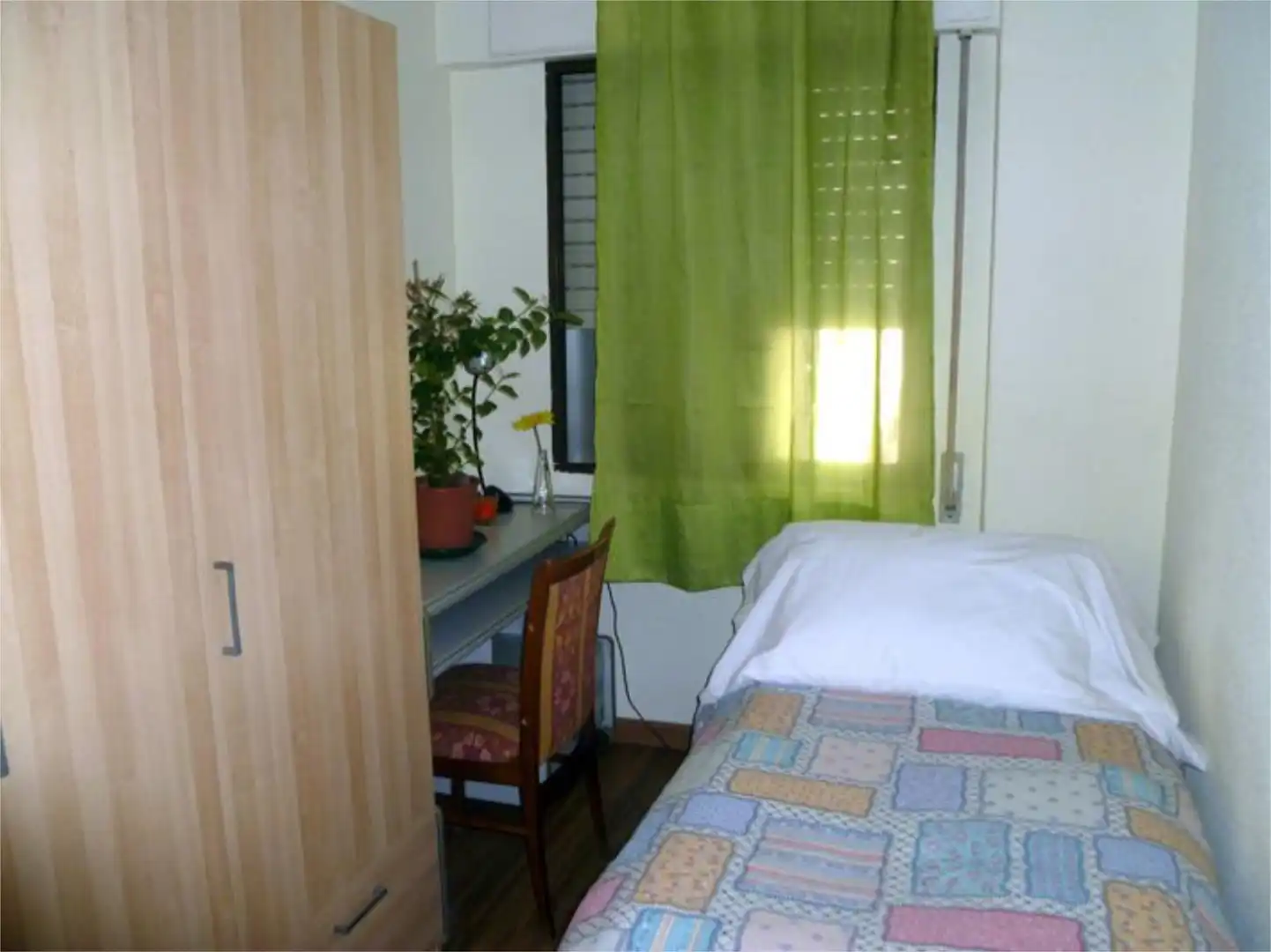 Room in Calle Porto Cristo, 11, Parque Lisboa - La Paz Room in Calle Porto Cristo, 11, Parque Lisboa - La Paz