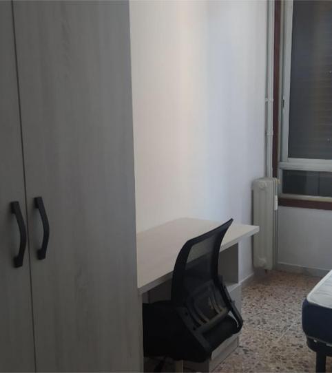 Photo 2 of Flat to share in Carrer Ramon Castejón, 7, Rambla Ferran,  Lleida Capital