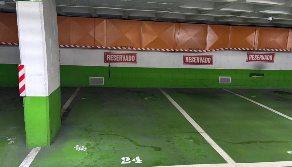 Photo 1 of Garage to rent in Calle Jesús de Monasterio, 10c, Centro - Ayuntamiento, Santander