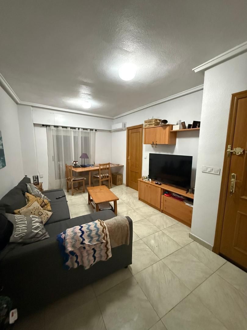 Sala de estar de Piso en venta en  Murcia Capital con Aire acondicionado, Trastero y Amueblado