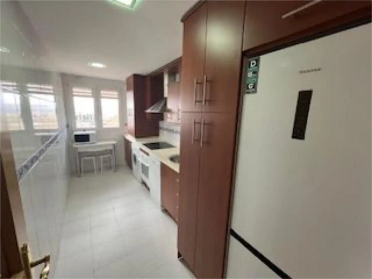 Flat for rent in Calle Yegen, 3, Rosaleda - Juventud Kitchen of Flat for rent in Granada with Air Conditioner, Heating and Terrace