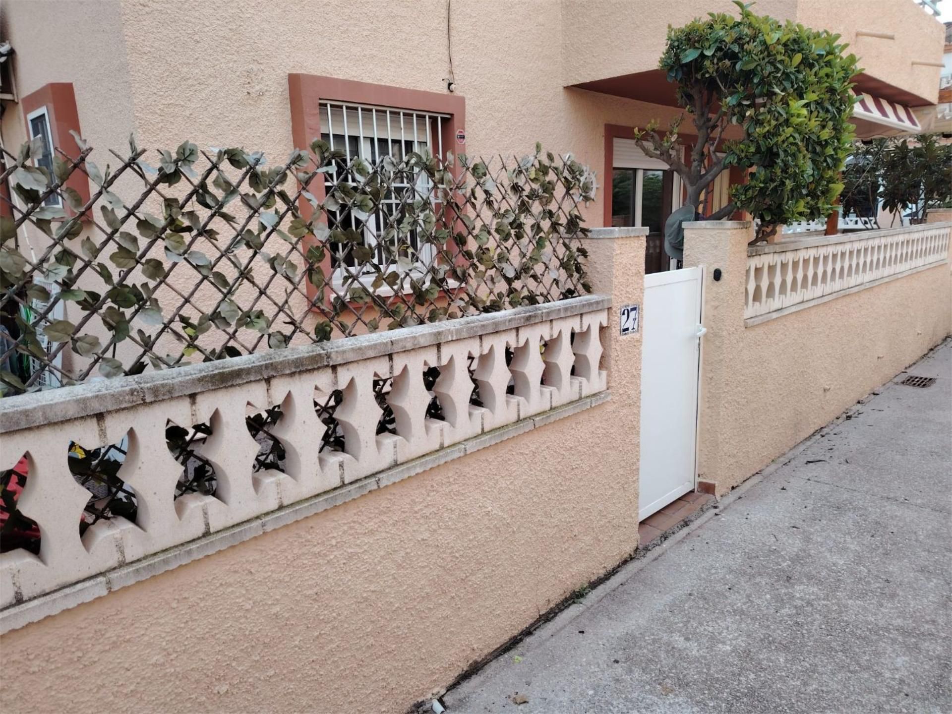 Garden of Single-family semi-detached for sale in  Valencia Capital  with Air Conditioner, Heating and Private garden