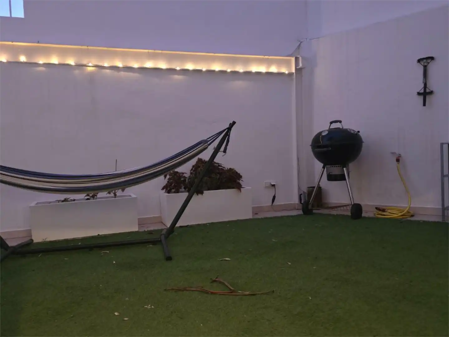 Apartament de lloguer a Calle Meridiana, 17, Cerrado de Calderón - Hacienda Paredes Terrassa de Apartament de lloguer en Málaga amb Aire condicionat, Calefacció i Jardí privat