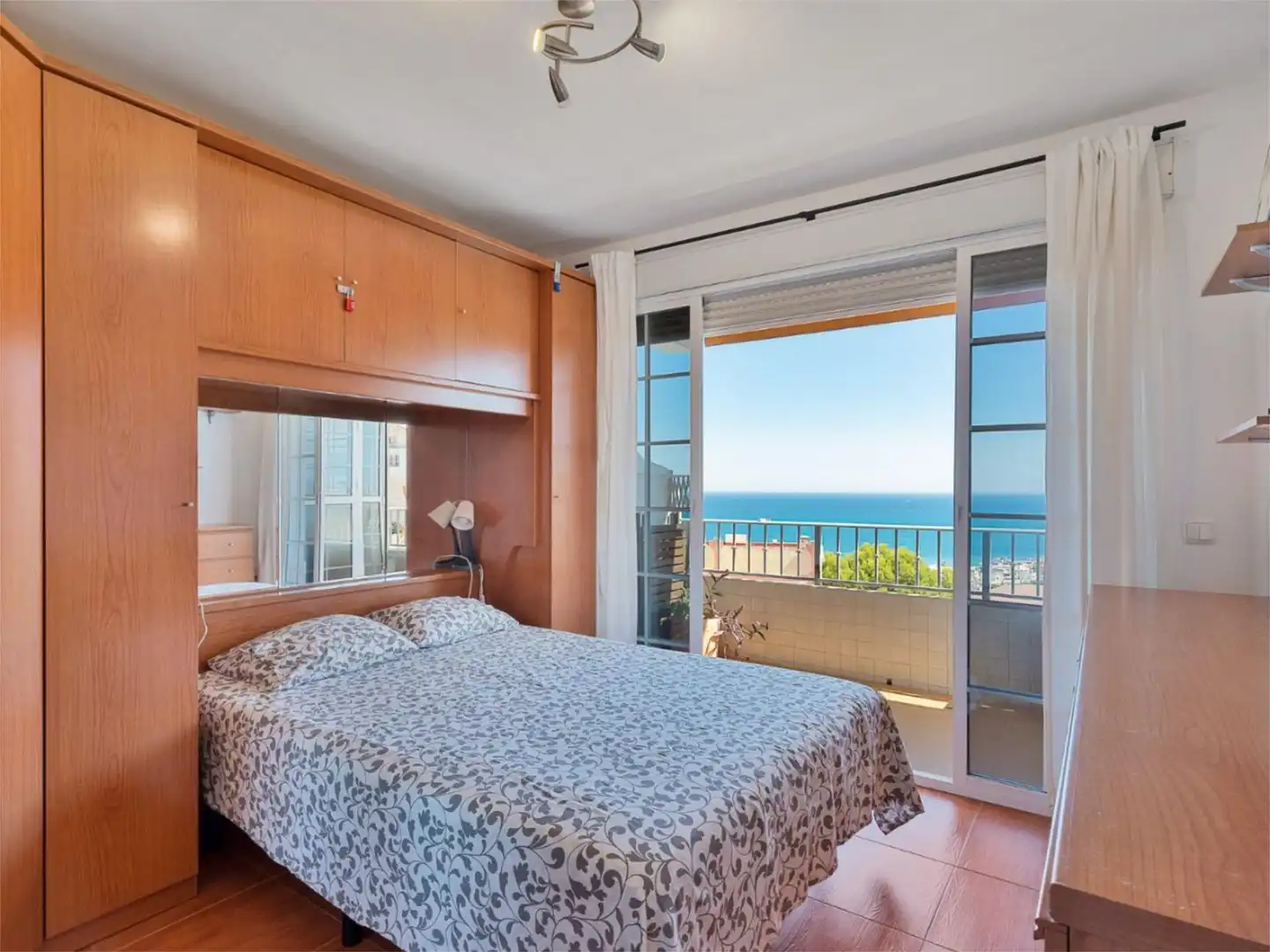 Wohnung zum Verkauf in Calle Roquedal, 1, Loma de los Riscos Schlafzimmer von Wohnung zum Verkauf in Torremolinos mit Klimaanlage, Terrasse und Schwimmbad