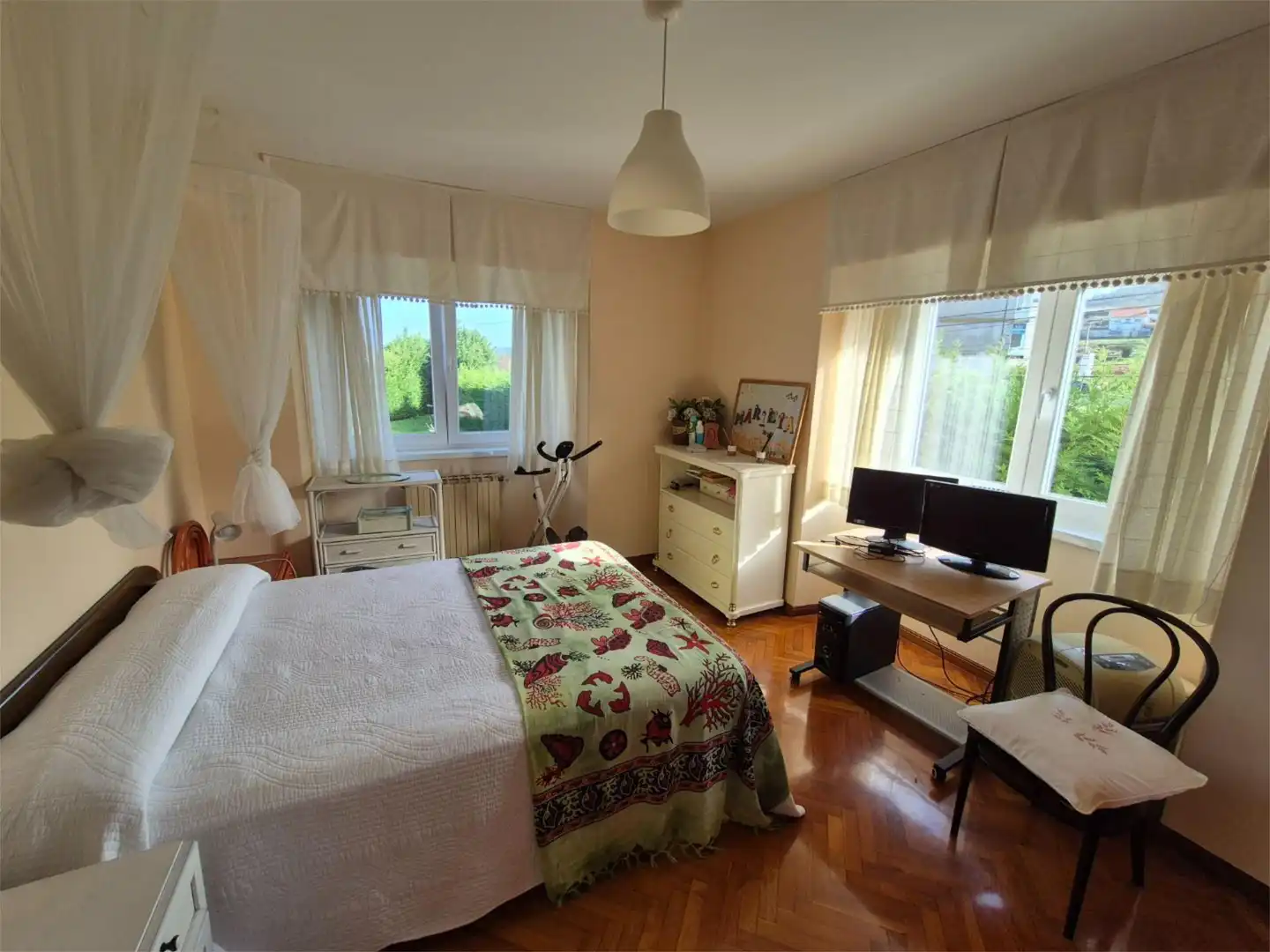 Houses for sale in Estrada Buño Laxe, 74, Cabana de Bergantiños Bedroom of Houses for sale in Cabana de Bergantiños with Heating, Private garden and Parquet flooring