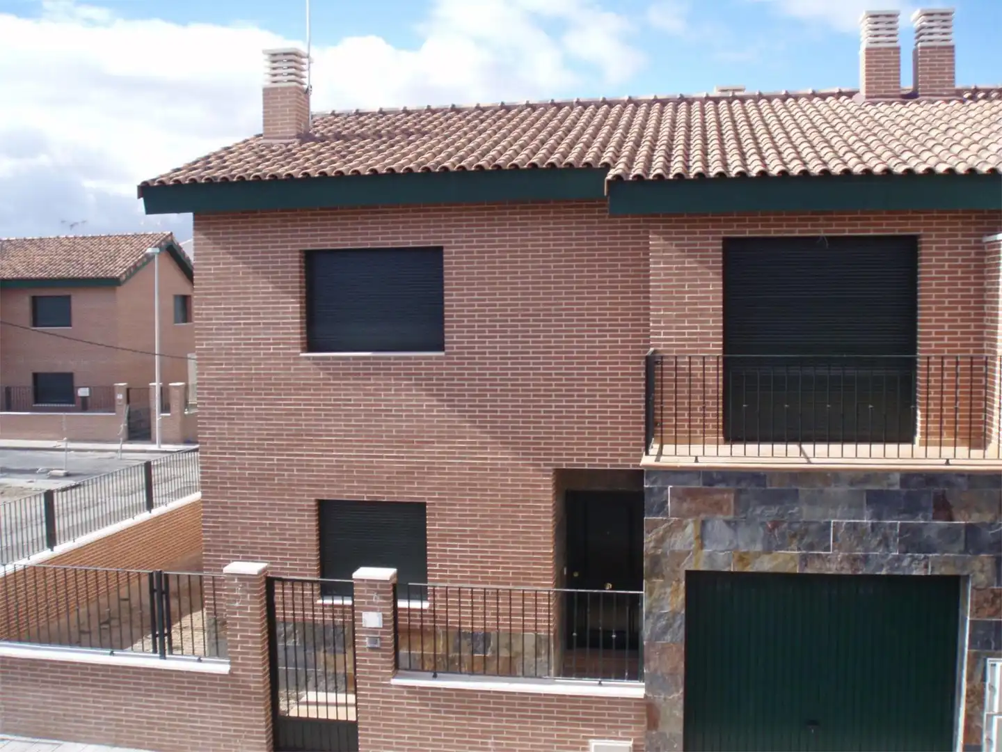 Flat for sale in Calle Montería, 6, Ajofrín Exterior view of Flat for sale in Ajofrín with Air Conditioner, Heating and Private garden
