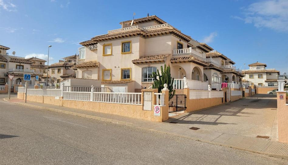Casa adosada en venda a Calle Castillo de la Mola, 1, Lomas de Cabo Roig - Los Dolses, Orihuela - imatge 1 Foto 1 de Casa adosada en venda a Calle Castillo de la Mola, 1, Lomas de Cabo Roig - Los Dolses, Orihuela