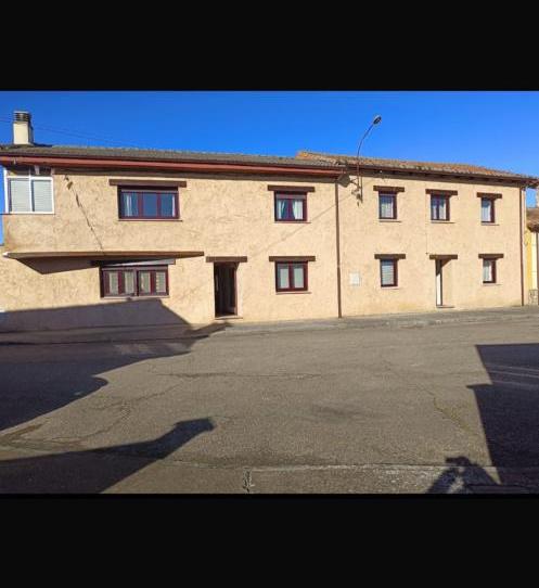 Foto 1 de Casa o xalet en venda a Calle del Molino, 20, Mansilla Mayor, León