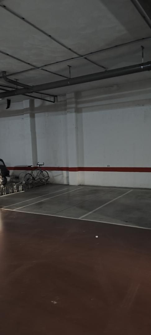 Garage to rent in Carrer de José María Mulet Ortiz, 7, Estación - Universidad