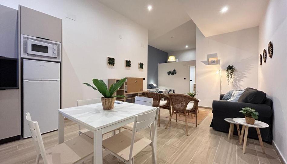 Photo 1 of Flat for rent in Calle Arzobispo Pedro de Castro, 33, Joaquina Eguaras,  Granada Capital