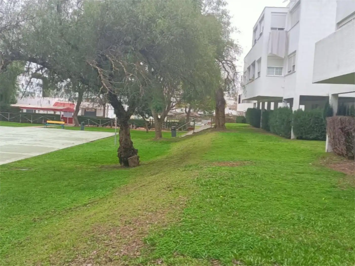 Pis en venda a Calle Ruleta, 23, El Juncal - Vallealto Pis en venda en El Puerto de Santa María amb Aire condicionat, Calefacció i Jardí privat