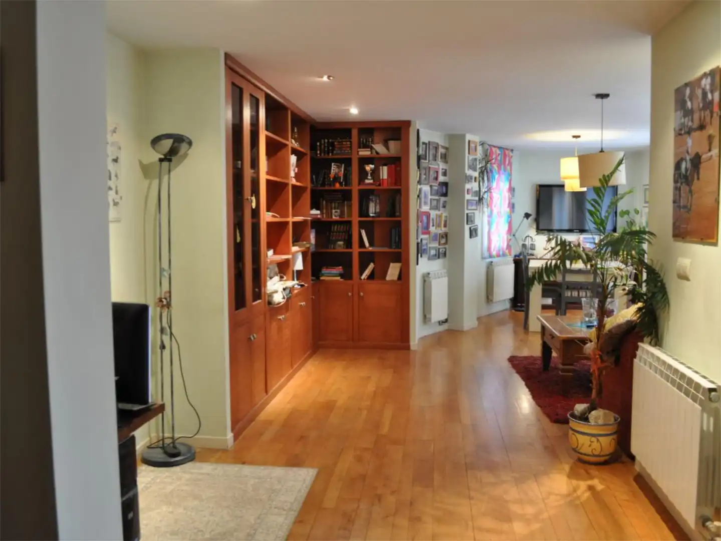 Living room of Flat for rent in Lalín  with Heating, Parquet flooring and Terrace