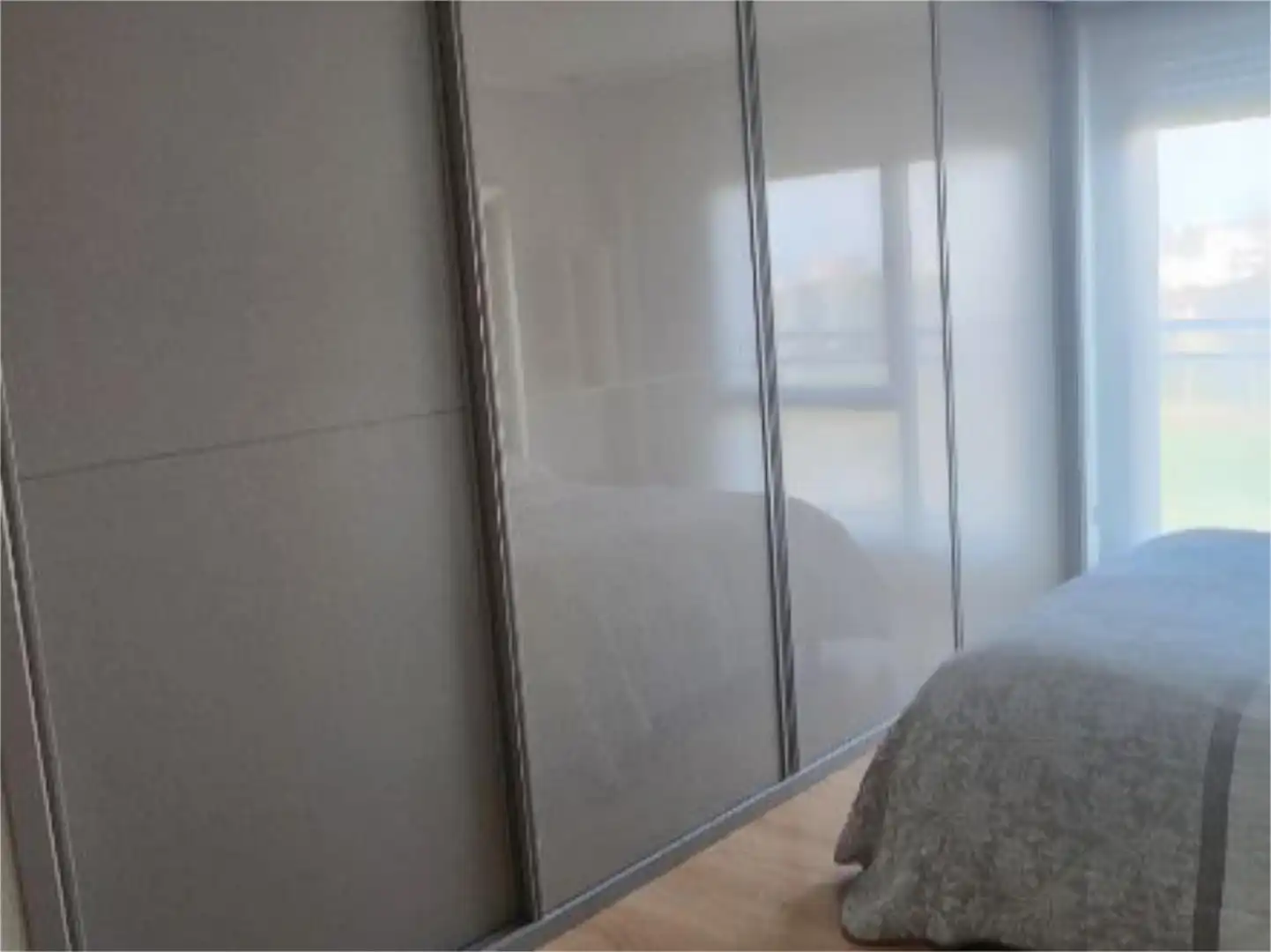 Piso en venta en Calle Alfonso VI, 11, Logroño Habitación de Piso en venta en Logroño con Aire acondicionado, Terraza y Piscina