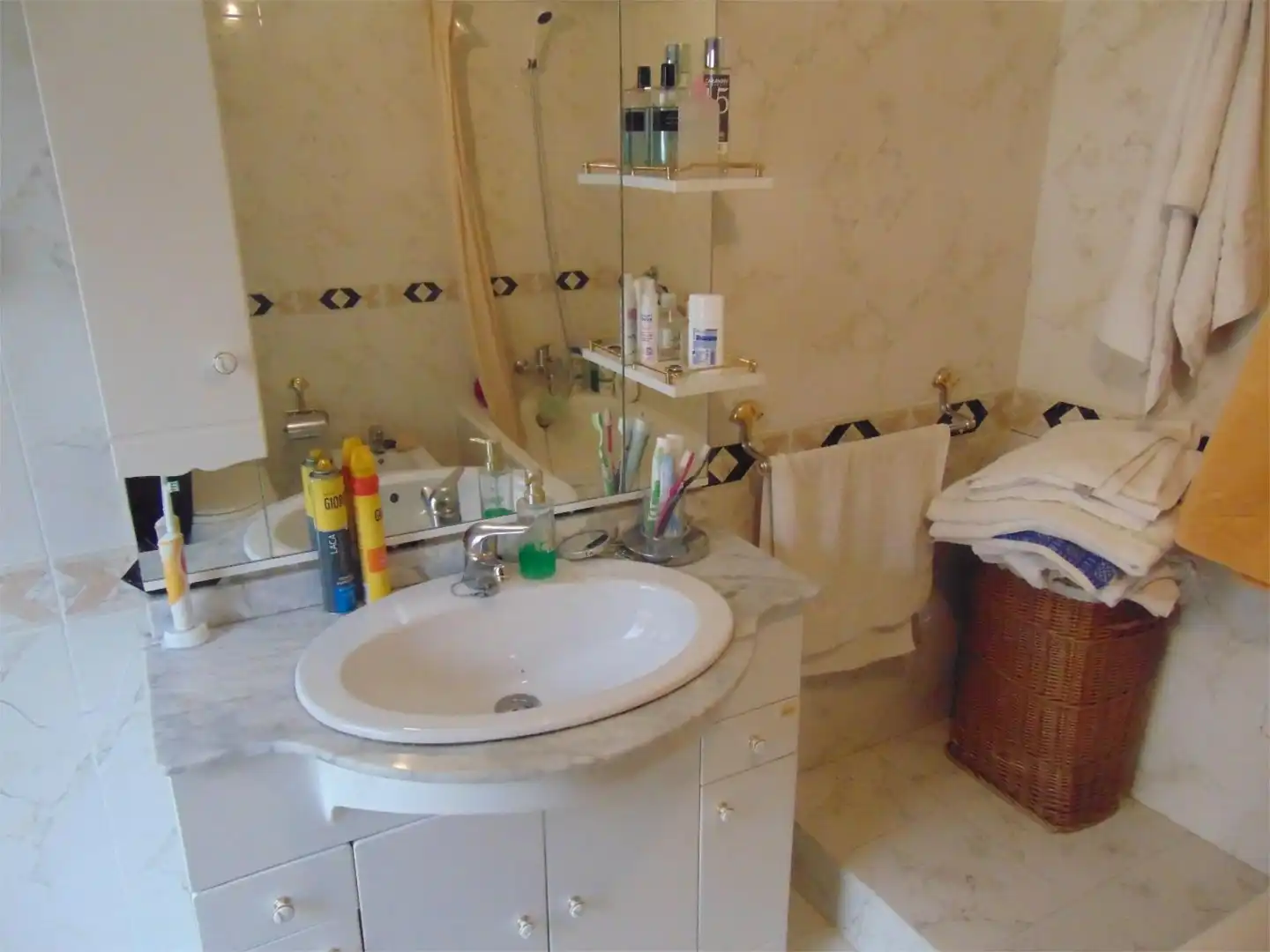 Casa adosada en venta en Calle Monjas, 8, Mayorga Baño de Casa adosada en venta en Mayorga con Trastero y Amueblado
