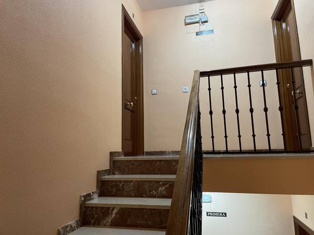 Piso en Alquiler en Calle San Antonio, 33 en Noalejo
