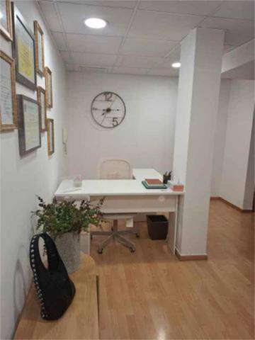 Oficina en Alquiler en Zona Avenida Alta - Auditorio