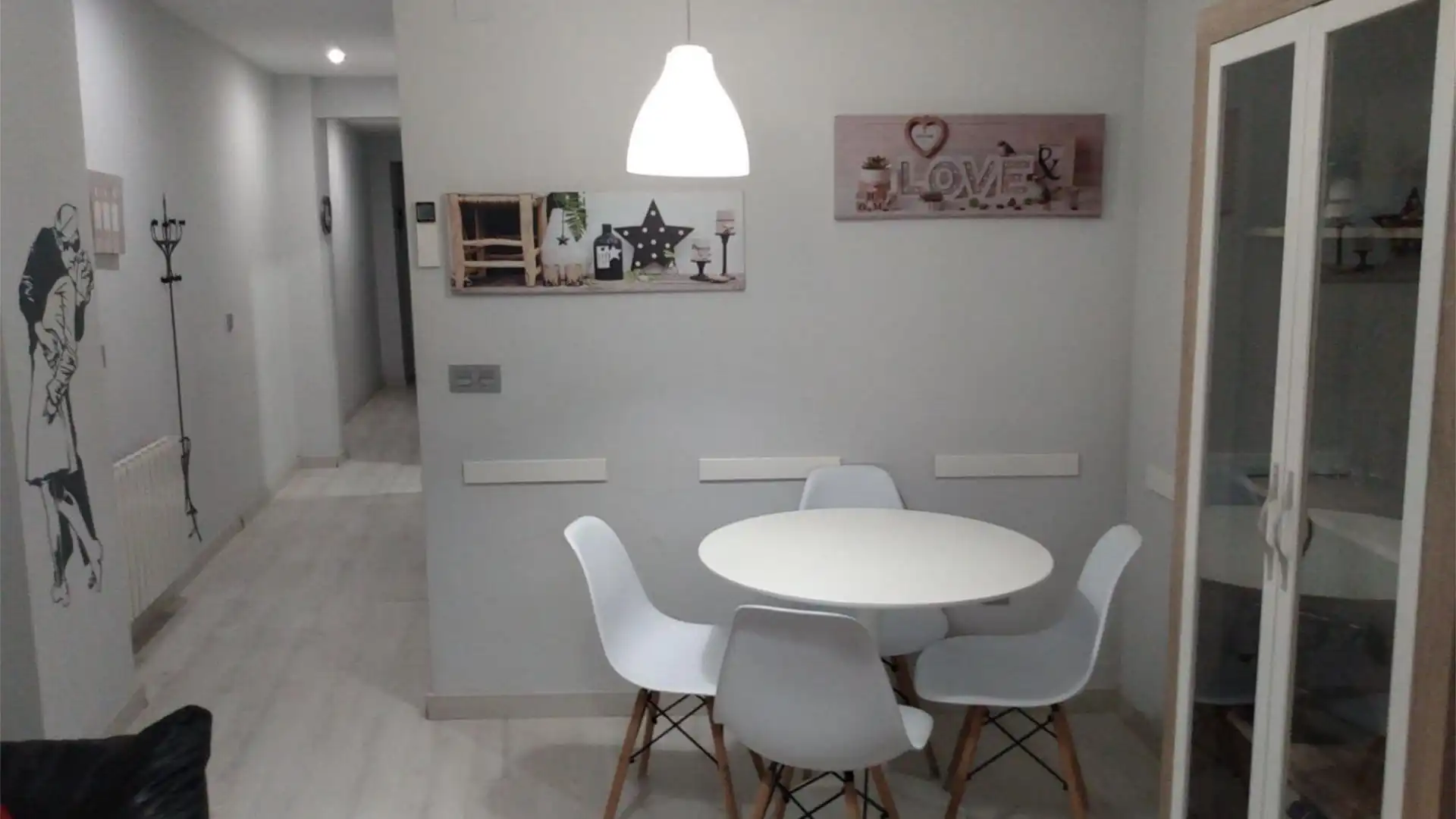 Room in Calle Gregorio Espín, 10, Camino de Ronda