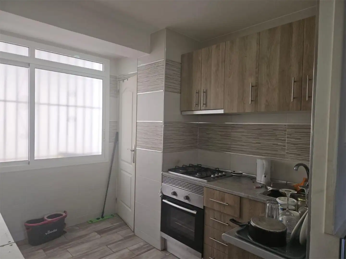 Küche von Wohnung zum Verkauf in Alicante / Alacant mit Klimaanlage und Balkon