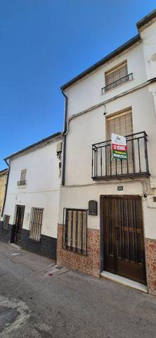 Casa adosada en Venta en Calle Peña Callejuela, 18 en Martos