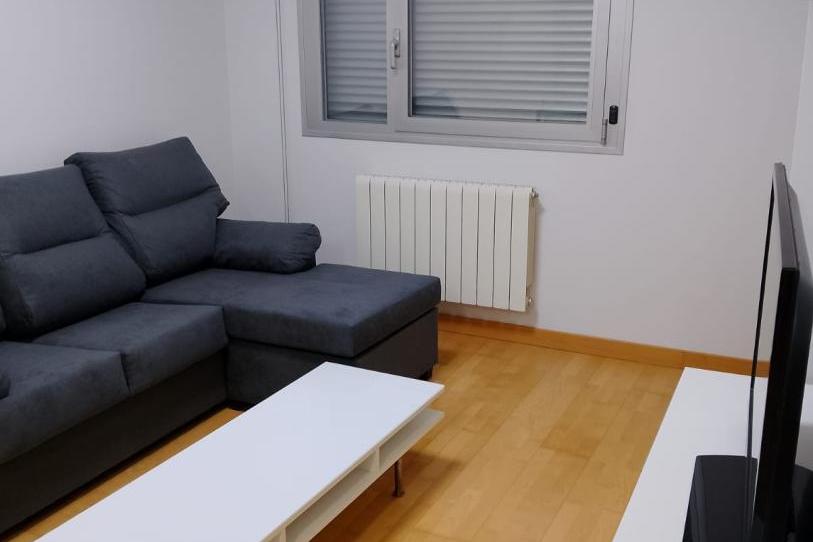 Apartamento de alquiler en Avenida de Burgos, 9, San Adrián, Logroño - imagen 1 Foto 1 de Apartamento de alquiler en Avenida de Burgos, 9, San Adrián, Logroño
