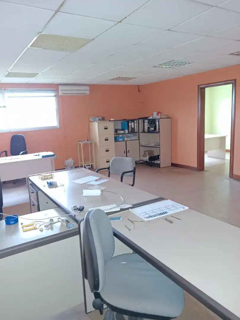 Oficina de alquiler en Camiño da Devesa, 9, Coruxo - Oia - Saiáns Oficina de alquiler en Vigo