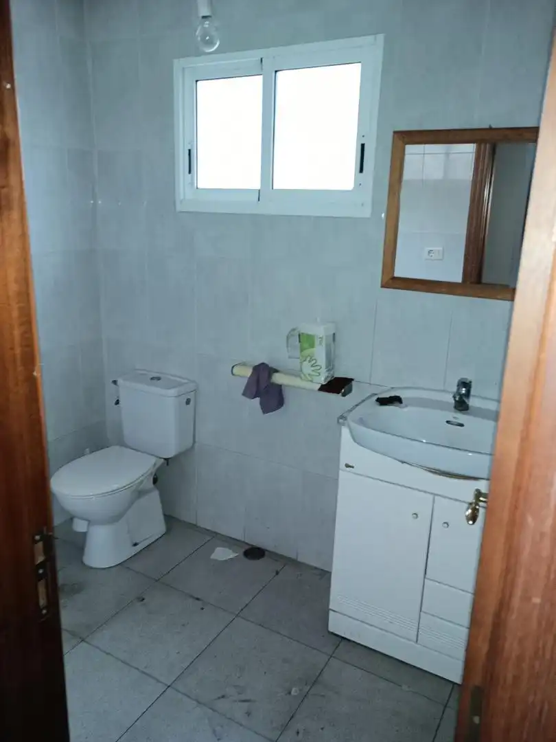 Oficina de alquiler en Camiño da Devesa, 9, Coruxo - Oia - Saiáns Baño de Oficina de alquiler en Vigo