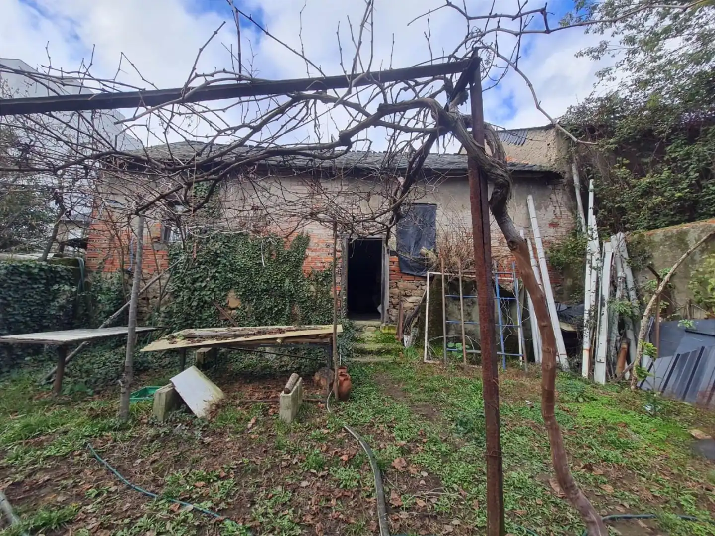 Casa o xalet en venda a Calle Susana González, 55, Bembibre Casa o xalet en venda en Bembibre amb Jardí privat, Terrassa i Traster