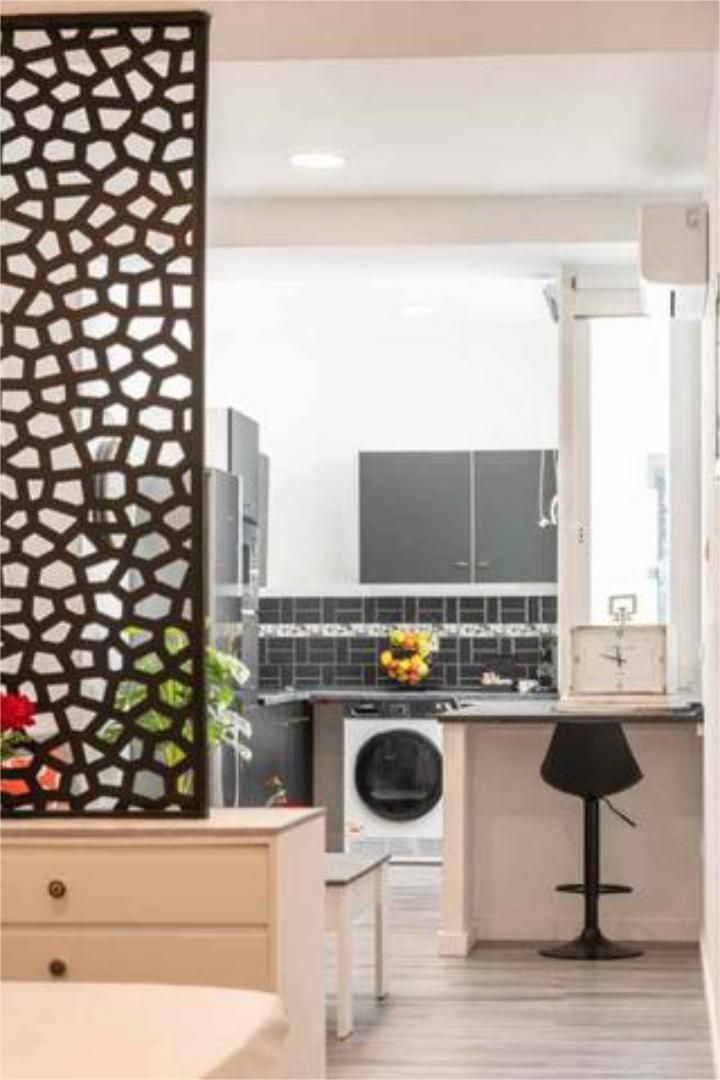 Cuina de Estudi de lloguer en  Valencia Capital amb Calefacció i Moblat