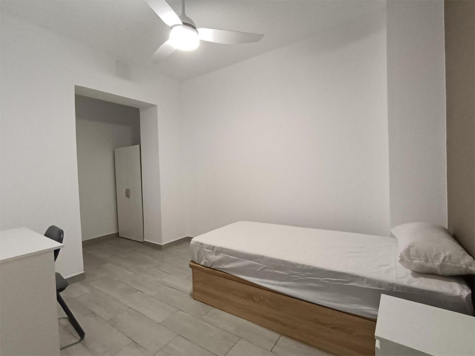 Planta baja para compartir en Calle Deportista Ramón Mendizábal, 8, San Fernando - Princesa Mercedes