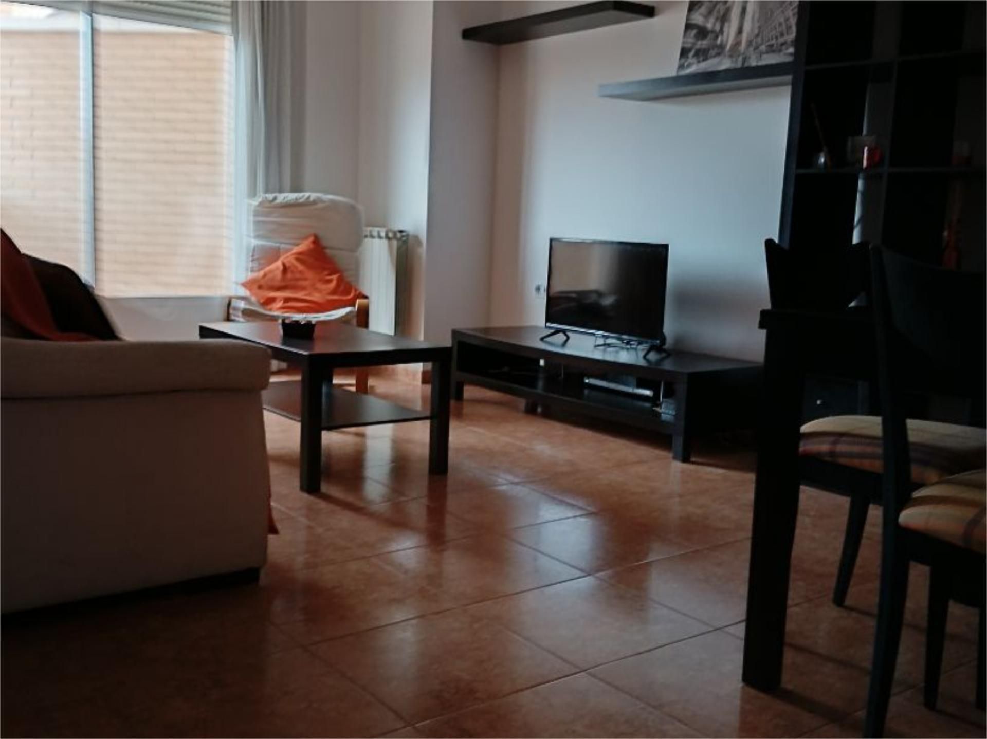 Pis en venda a Calle General Aguilera, 9, Centro Sala d'estar de Pis en venda en Puertollano amb Aire condicionat i Terrassa