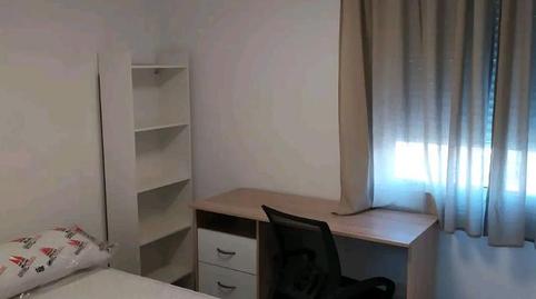 Photo 3 of Flat to rent in Avenida de Portugal, 37, Garrido Sur, Salamanca Capital
