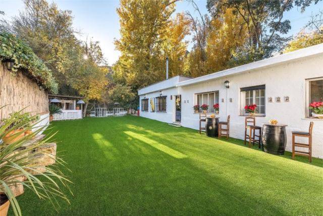 Local comercial en Alquiler en Dílar