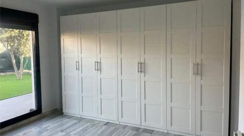 Foto 5 de Casa adosada de alquiler en Valdefierro,  Zaragoza Capital