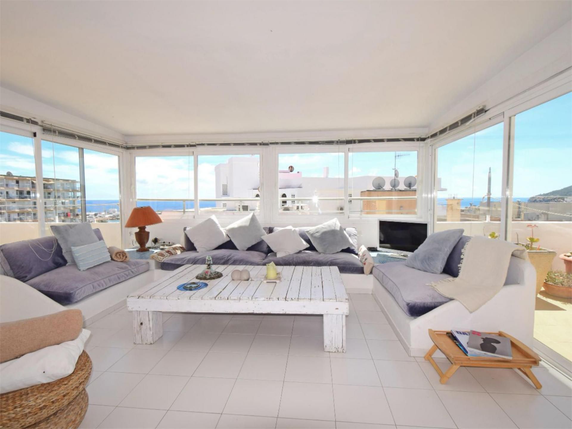 Flat to rent in Carrer Pintors Puget, 5, Santa Eulària
