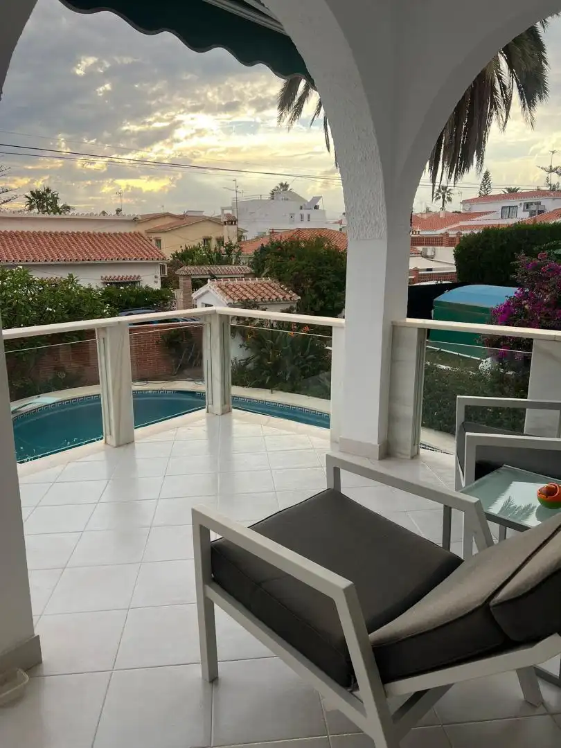 Casa o chalet en venta en Calle Vega, 23, Caleta de Vélez Terraza de Casa o chalet en venta en Vélez-Málaga con Aire acondicionado, Terraza y Piscina
