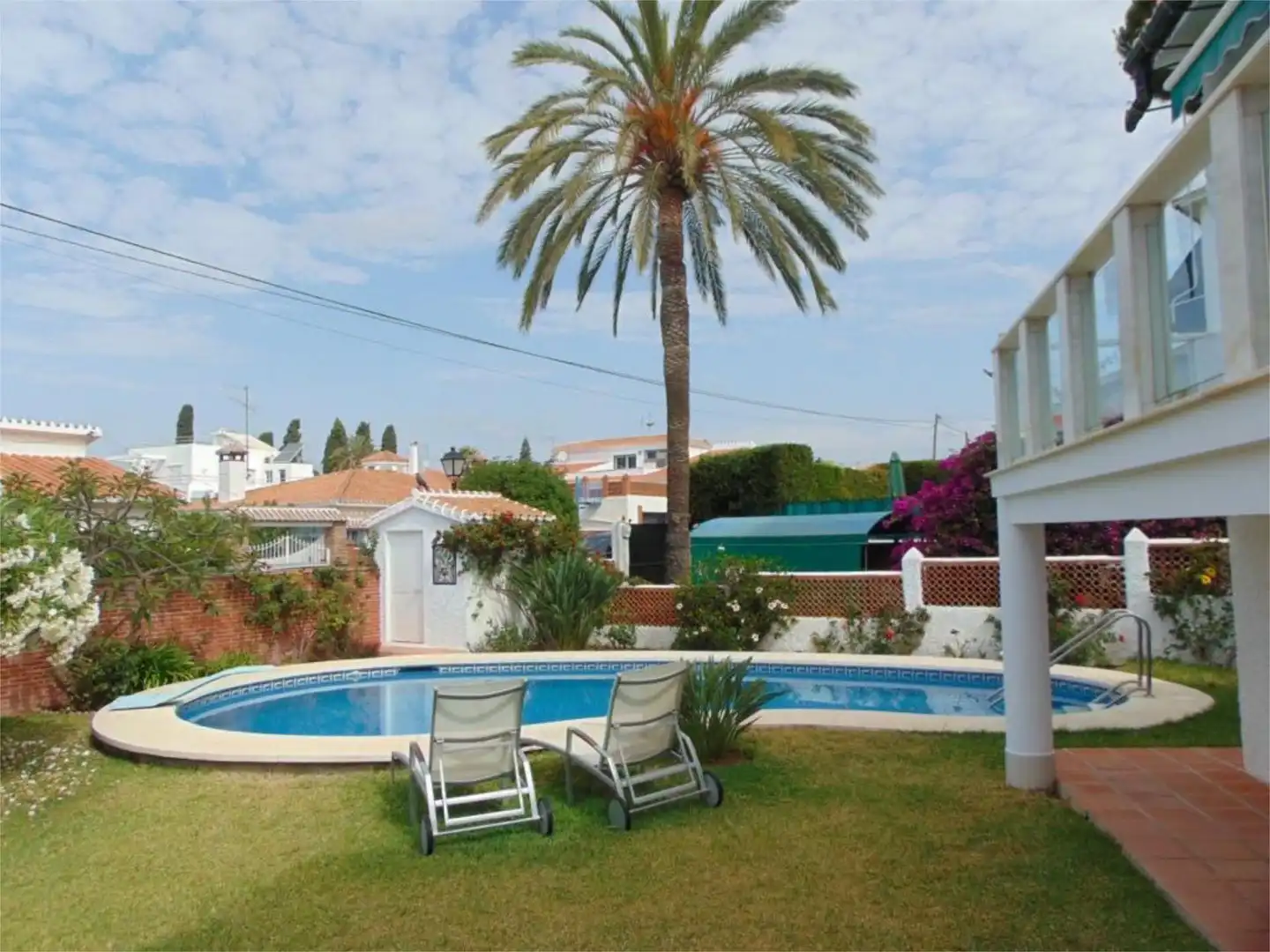 Casa o chalet en venta en Calle Vega, 23, Caleta de Vélez Jardín de Casa o chalet en venta en Vélez-Málaga con Aire acondicionado, Terraza y Piscina