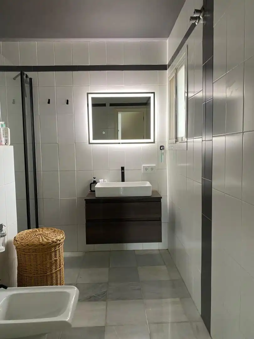 Casa o chalet en venta en Calle Vega, 23, Caleta de Vélez Baño de Casa o chalet en venta en Vélez-Málaga con Aire acondicionado, Terraza y Piscina