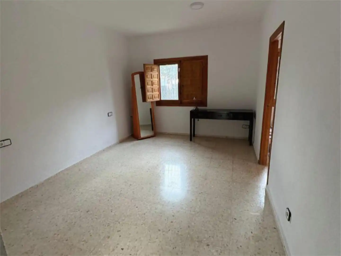 Flat for rent in Carrer de Juno, 6, Fontcalent Flat for rent in Carrer de Juno, 6, Fontcalent