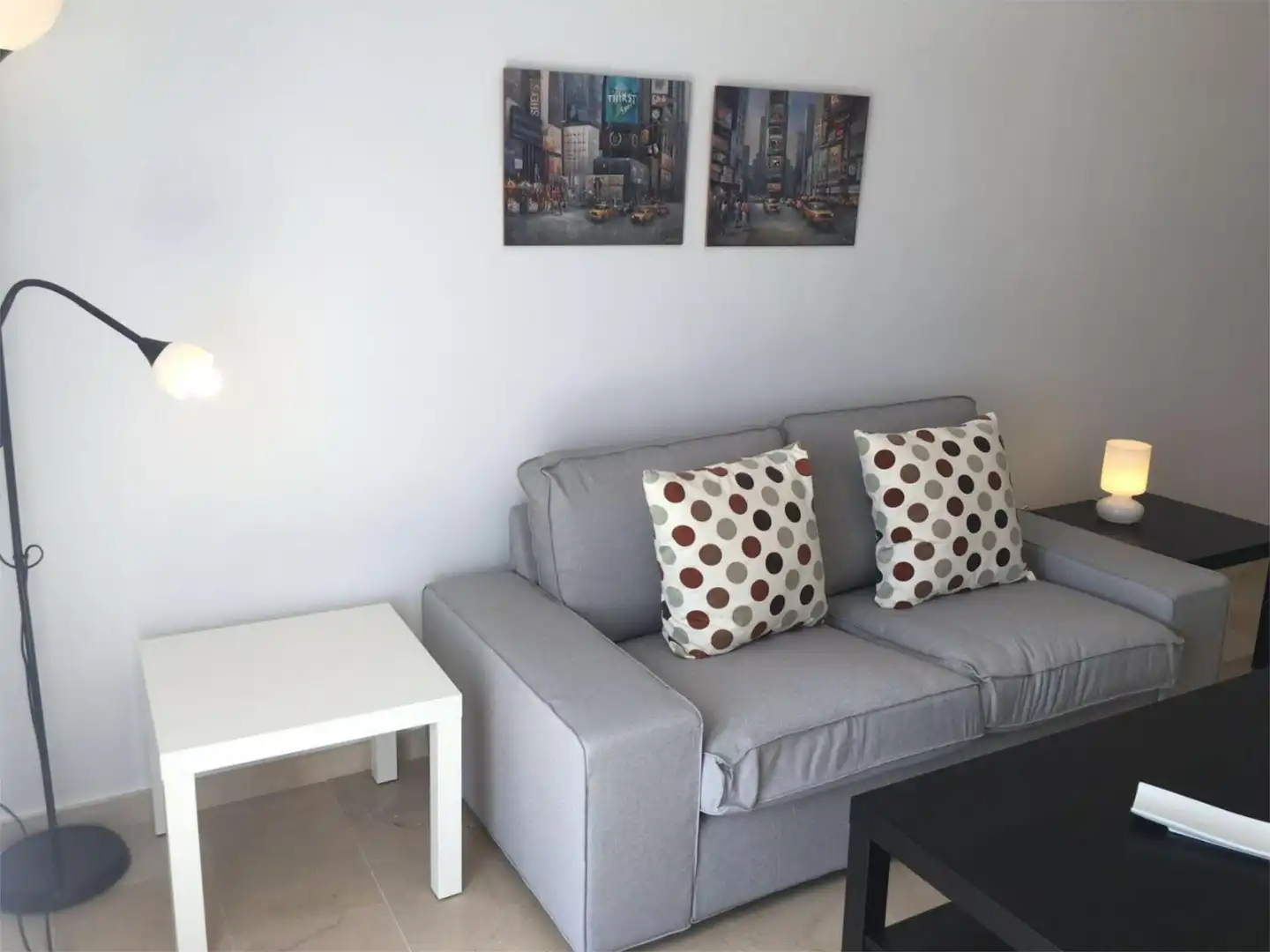 Piso en venta en Carretera de la Estación, 4, Almodóvar del Río Sala de estar de Piso en venta en Almodóvar del Río con Aire acondicionado, Calefacción y Amueblado