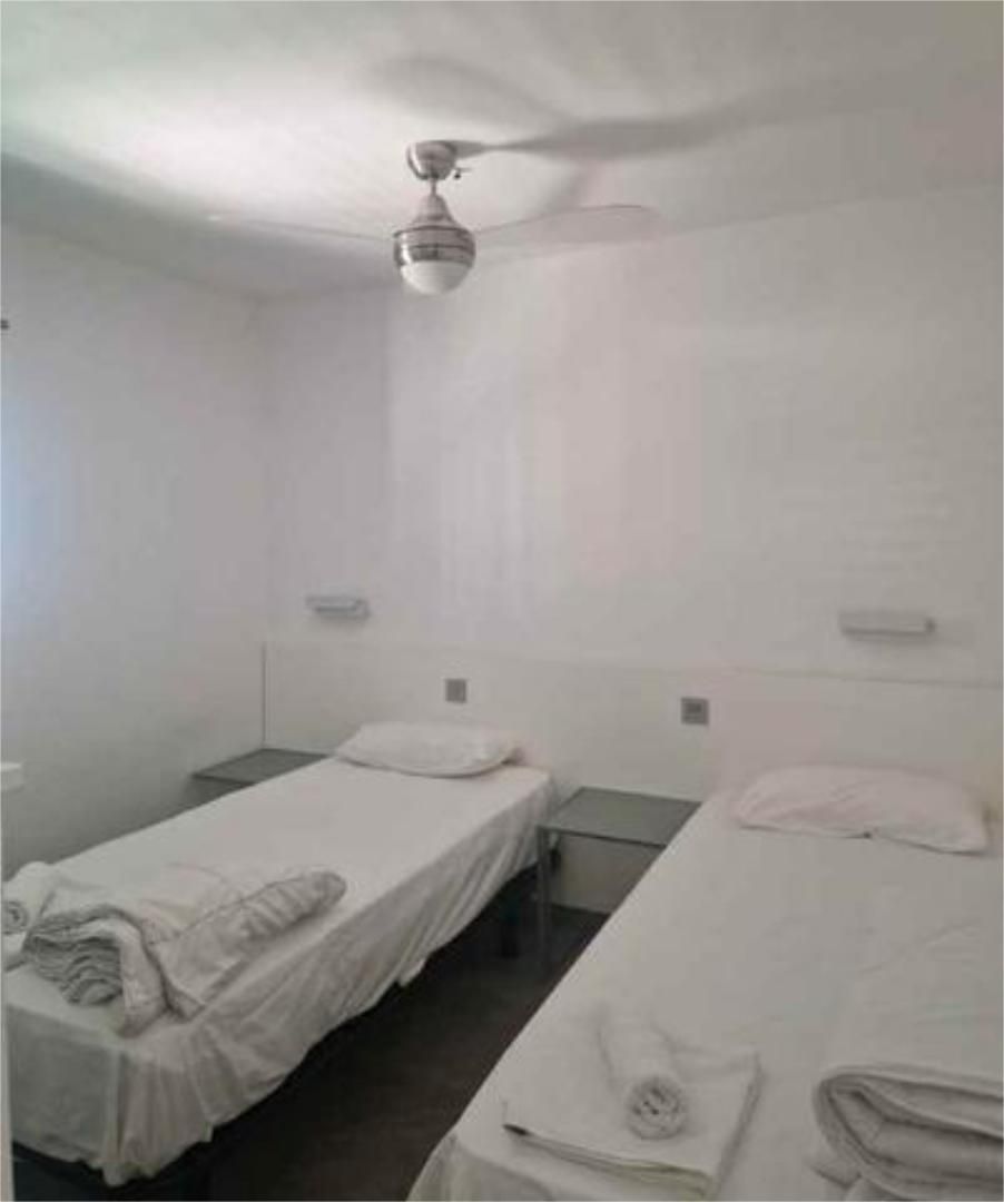 Habitación de Apartamento en venta en Santa Lucía de Tirajana con Terraza, Trastero y Piscina