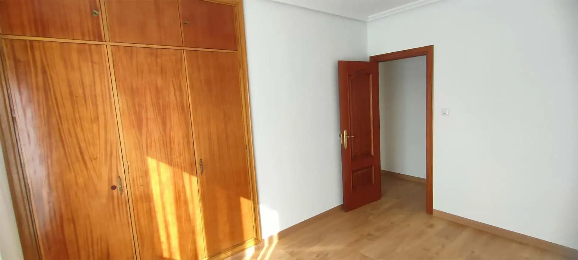 Wohnung zur Miete in Calle de Francesco Scrimieri, 2, Huerta del Rey Schlafzimmer von Wohnung zur Miete in Valladolid Capital