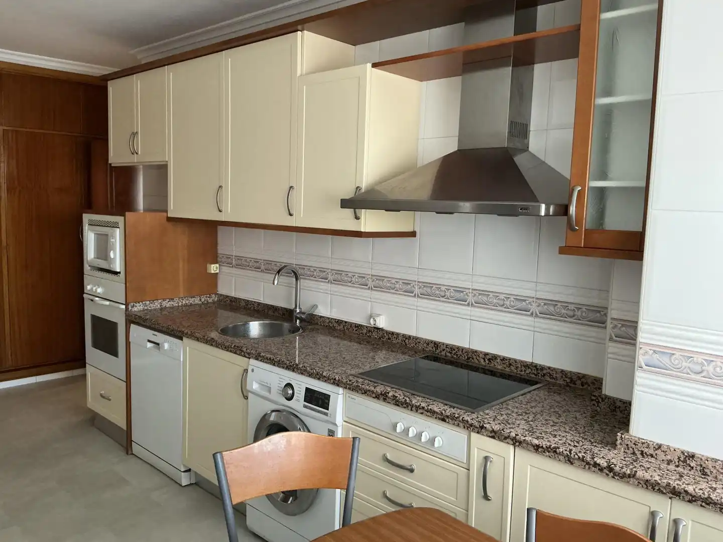 Wohnung zur Miete in Calle de Francesco Scrimieri, 2, Huerta del Rey Küche von Wohnung zur Miete in Valladolid Capital