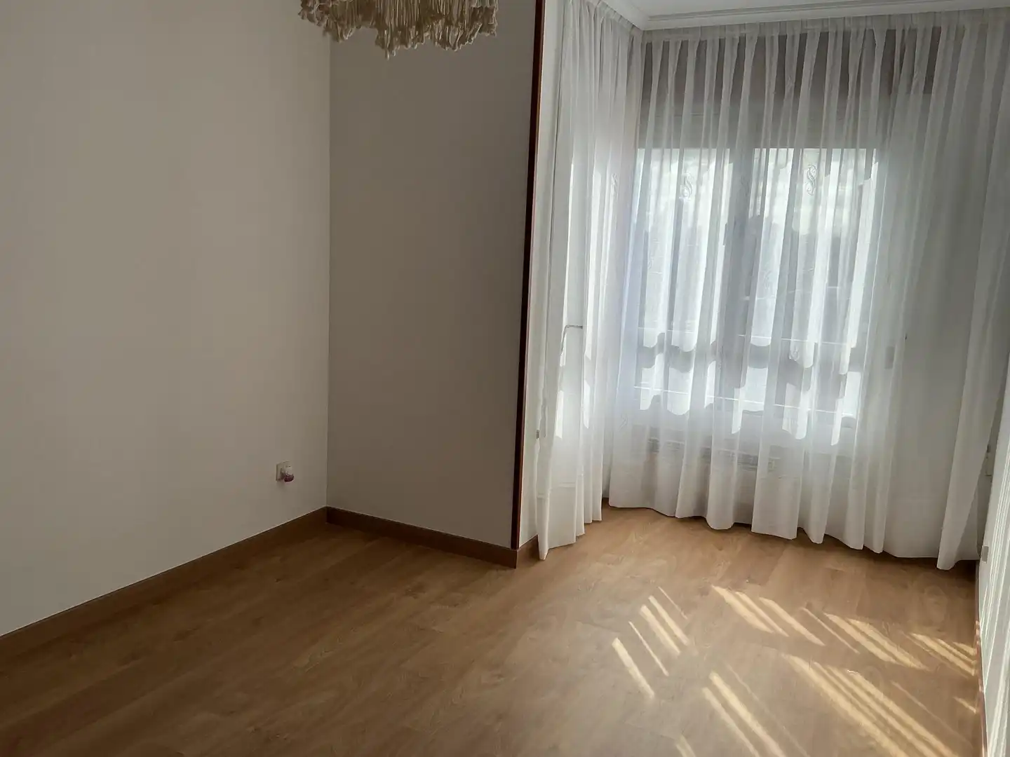 Wohnung zur Miete in Calle de Francesco Scrimieri, 2, Huerta del Rey Schlafzimmer von Wohnung zur Miete in Valladolid Capital