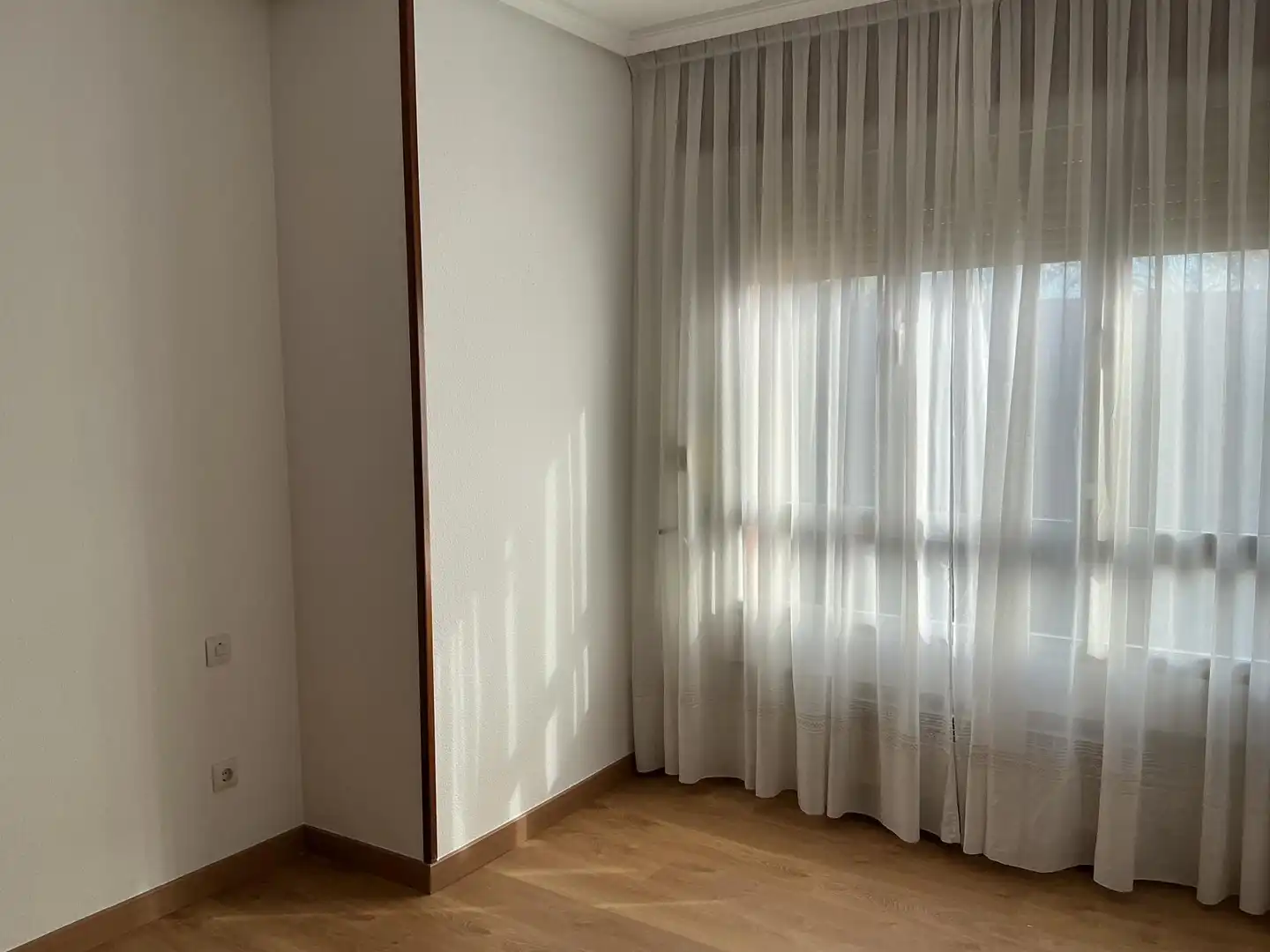 Wohnung zur Miete in Calle de Francesco Scrimieri, 2, Huerta del Rey Schlafzimmer von Wohnung zur Miete in Valladolid Capital