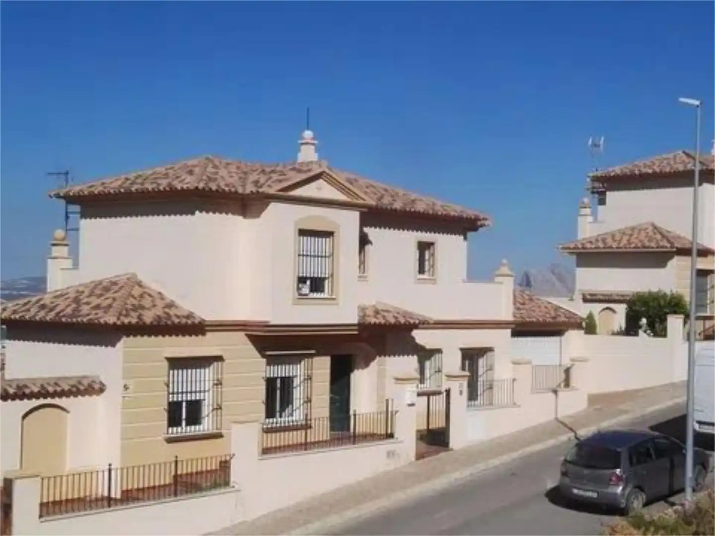 Piso en venta en Calle Mirador de las Arquillas, 22, Fuentemora Vista exterior de Piso en venta en Antequera con Aire acondicionado, Calefacción y Jardín privado