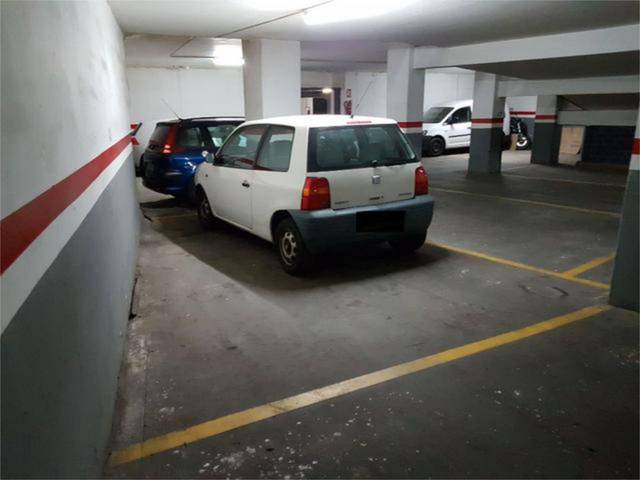 Garaje en Alquiler en La Sagrera